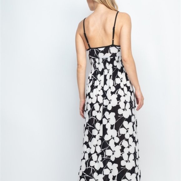 #29 Black & White Floral Maxi Dress - Picture 6 of 15